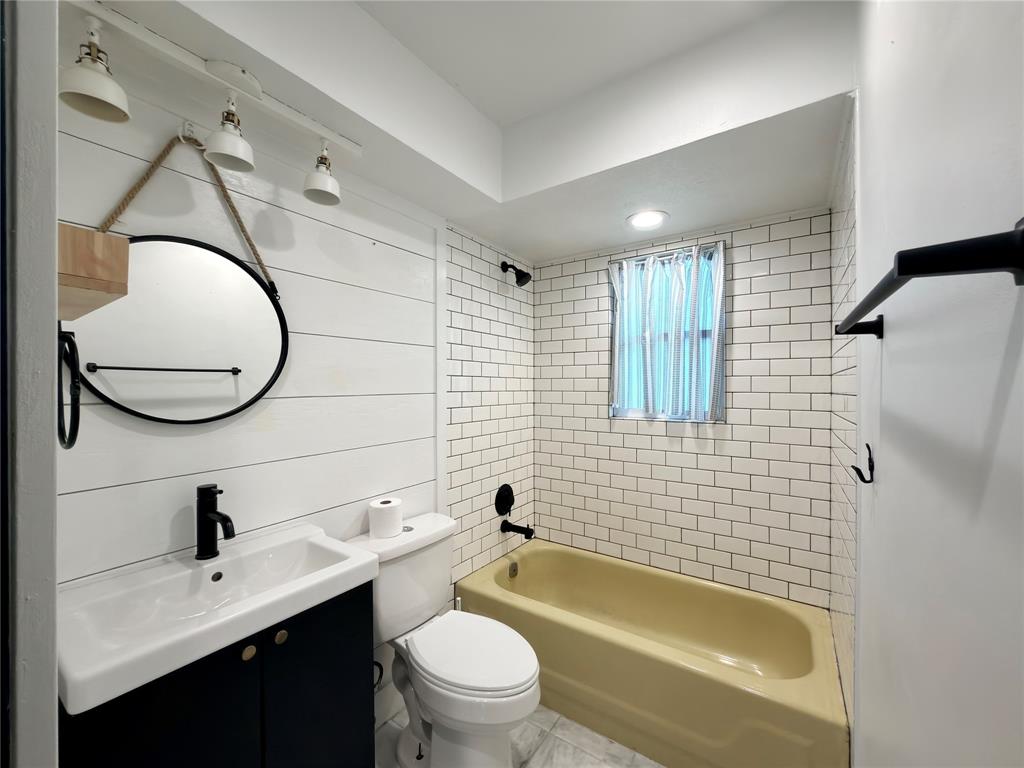 Del Mar - Residential