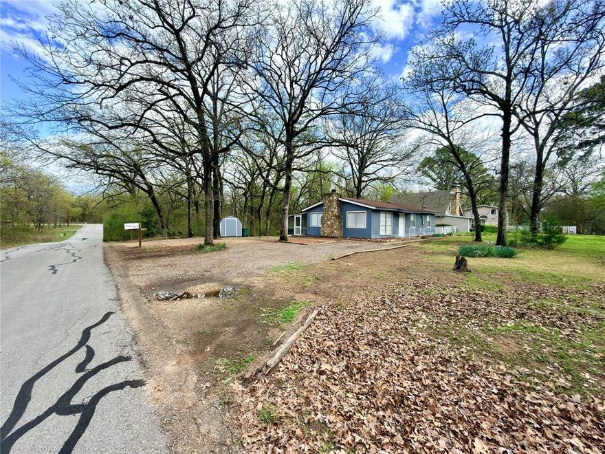 Cozy 2 bedroom 1 bath home nestled in the established Del Mar subdivision near Cedar Creek Lake. The interior features updated flooring and a comfortable layout that creates a warm and inviting atmosphere. Residents enjoy access to neighborhood amenities including a community park and a boat ramp, making it easy to experience lake living with boating, fishing, and outdoor recreation just moments away. This property is located in the desirable Mabank Independent School District.