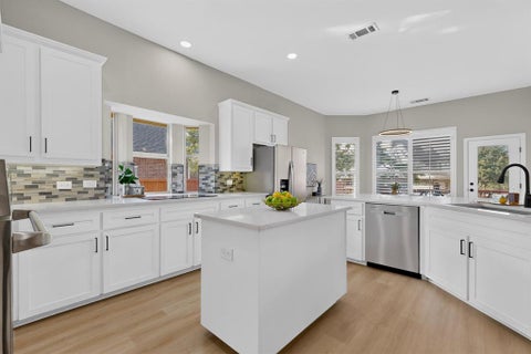 Tiny photo for 3309 Shadow Wood Circle, Highland Village, TX 75077 (MLS # 21379521)