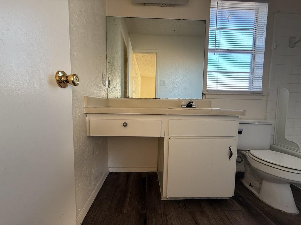 Rolling Meadows Twnhs - Residential Lease