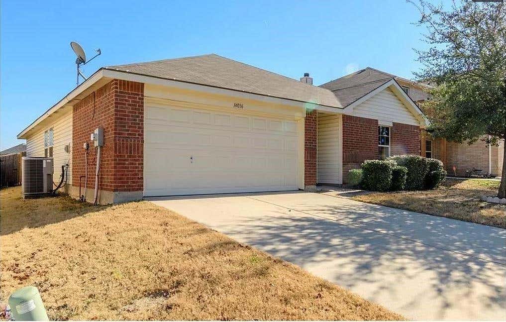 Photo of 14036 Firebush Lane, Fort Worth, TX 76052 (MLS # 21357488)