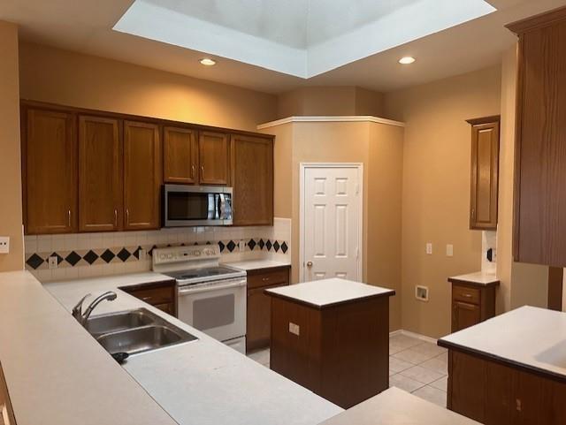 Hillcrest Estates Sec II Ph V - Residential Lease