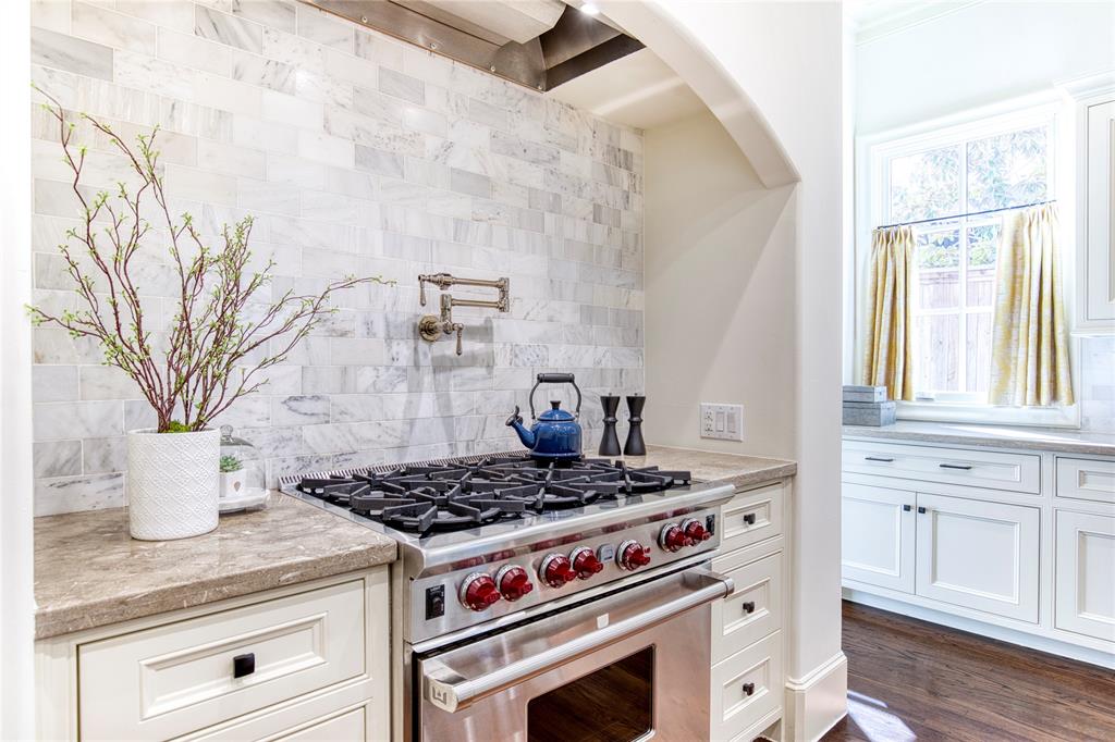 NORTHERN HILLS - Residential