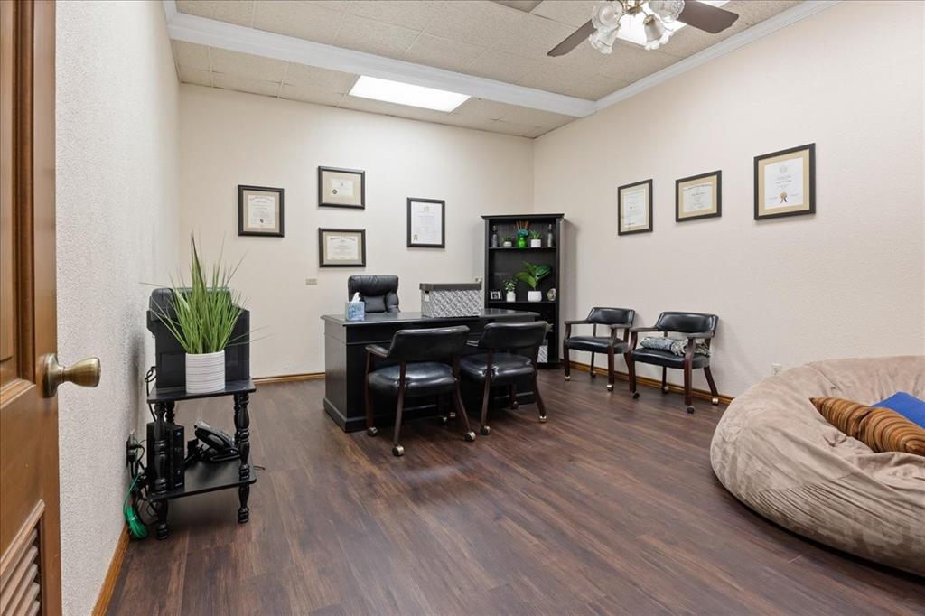 Original Cleburn - Commercial Sale