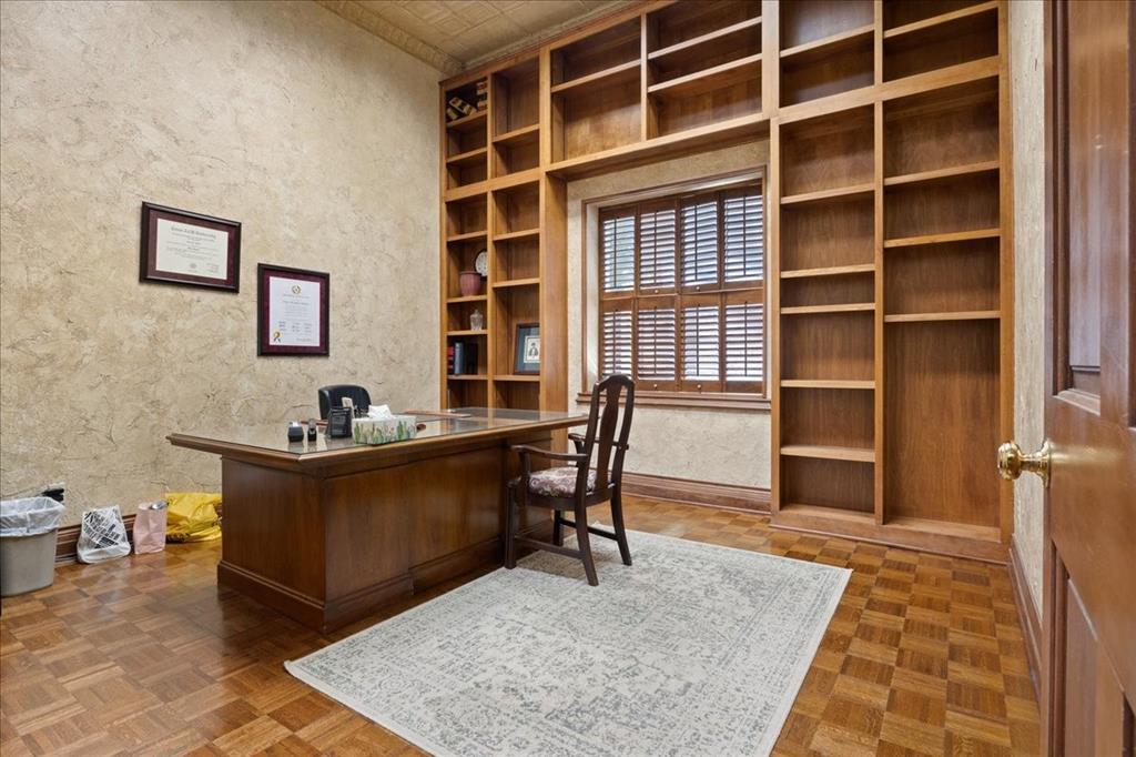 Original Cleburn - Commercial Sale