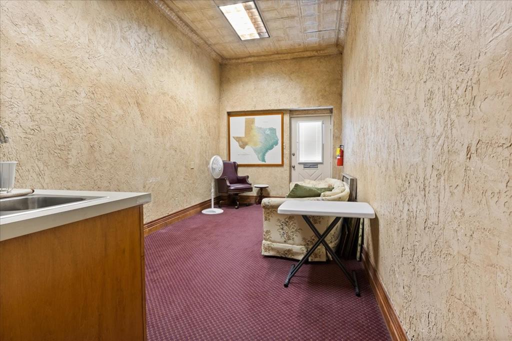 Original Cleburn - Commercial Sale