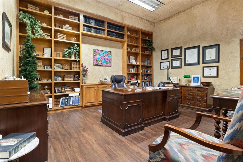 Original Cleburn - Commercial Sale