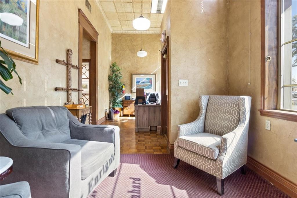 Original Cleburn - Commercial Sale