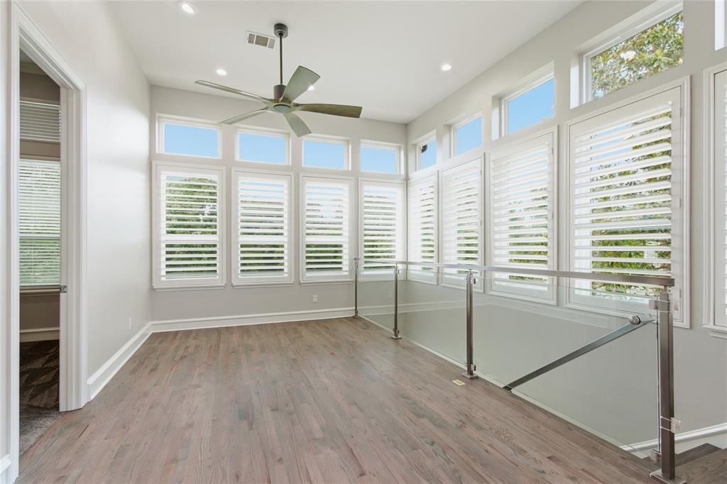 3033 Greenhill Drive