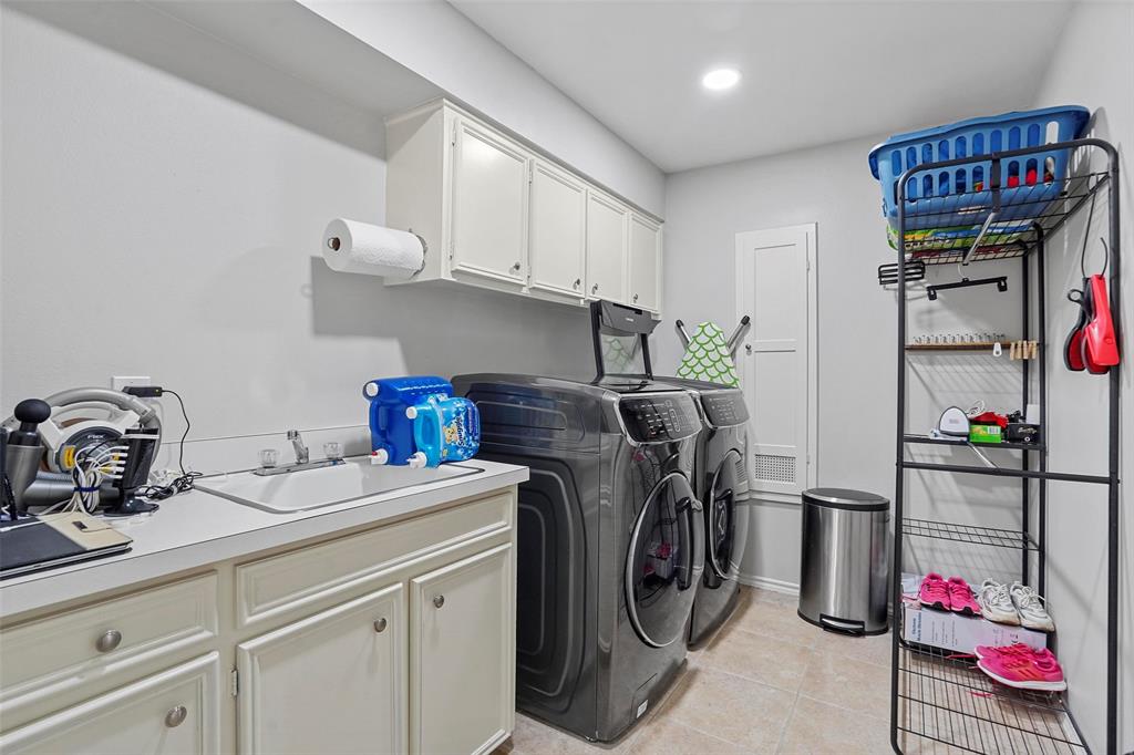 Overton Park - Residential Lease