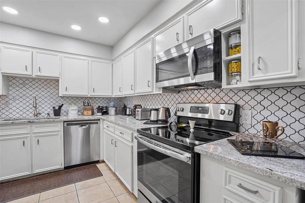 Overton Park - Residential Lease