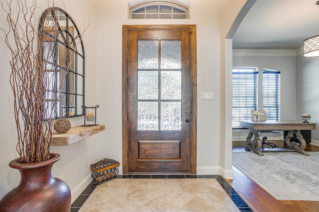 7259 Oak Creeks Court