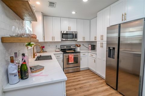 3311 Blackburn Street 115 Dallas TX 75204