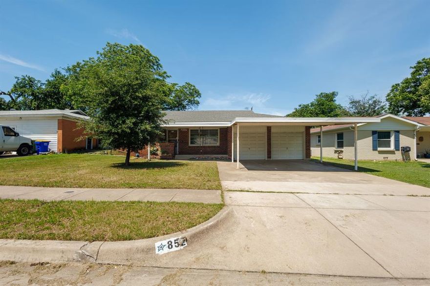 Take a look at this adorable home located in a well established Fort Worth neighborhood. Walking distance to schools, Large 2 car garage with built in storage. Oversize backyard with new privacy fence installed 2024 - dual gates, one on each side of the house, large storage barn, therapy lap pool installed 2024 (the security fence IS removable ), covered patio, Kitchen: updated gas range, large kitchen & dining area with storage in bar, Bathroom: Updated throughout 2022 and new plumbing in 2023, Custom paint colors throughout

Buyer and Buyers agent to verify all information including but limited to schools, room sizes and features