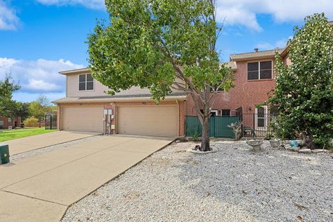 A home in Lewisville