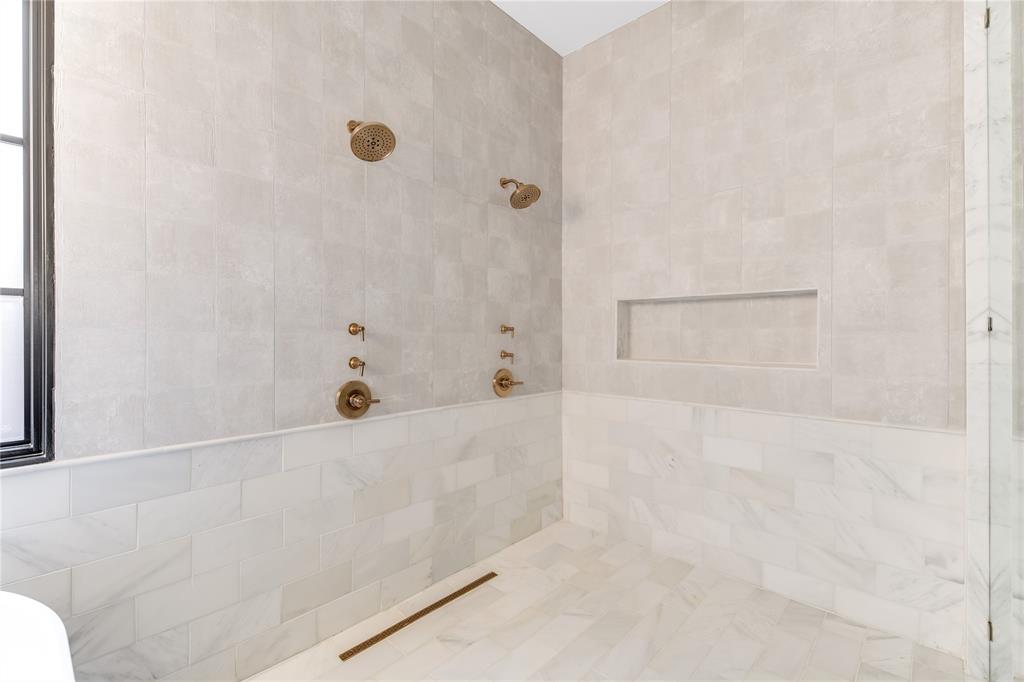 Williams-Caruth Terrace - Residential