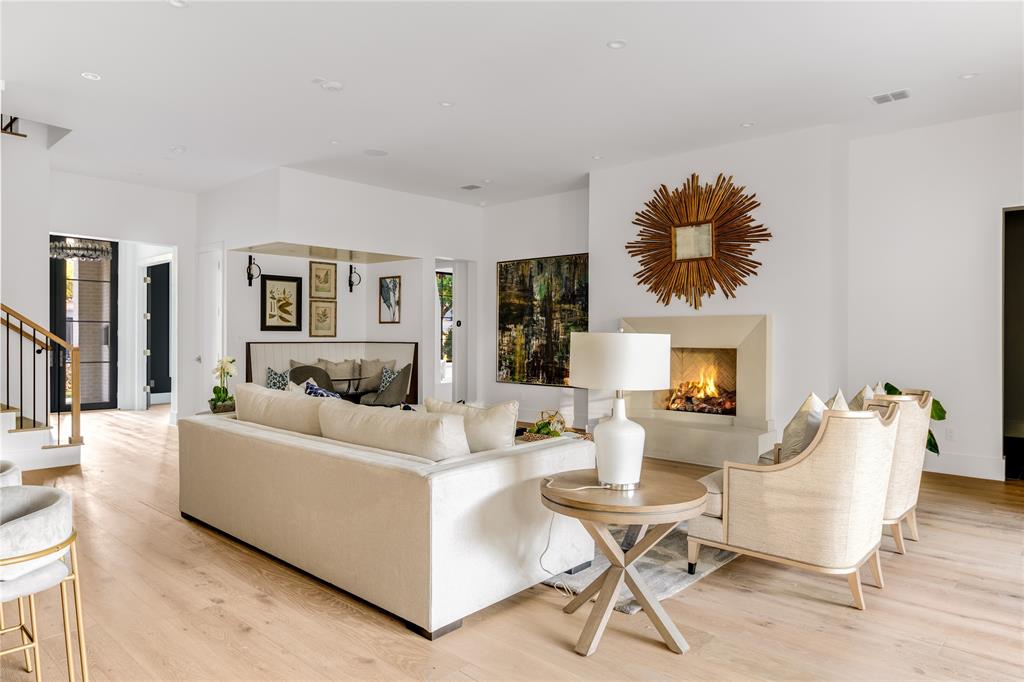 Williams-Caruth Terrace - Residential