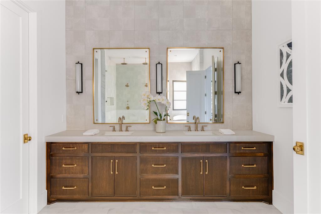 Williams-Caruth Terrace - Residential