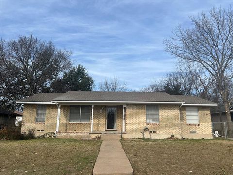 533 Arbor Lane Lancaster TX 75134