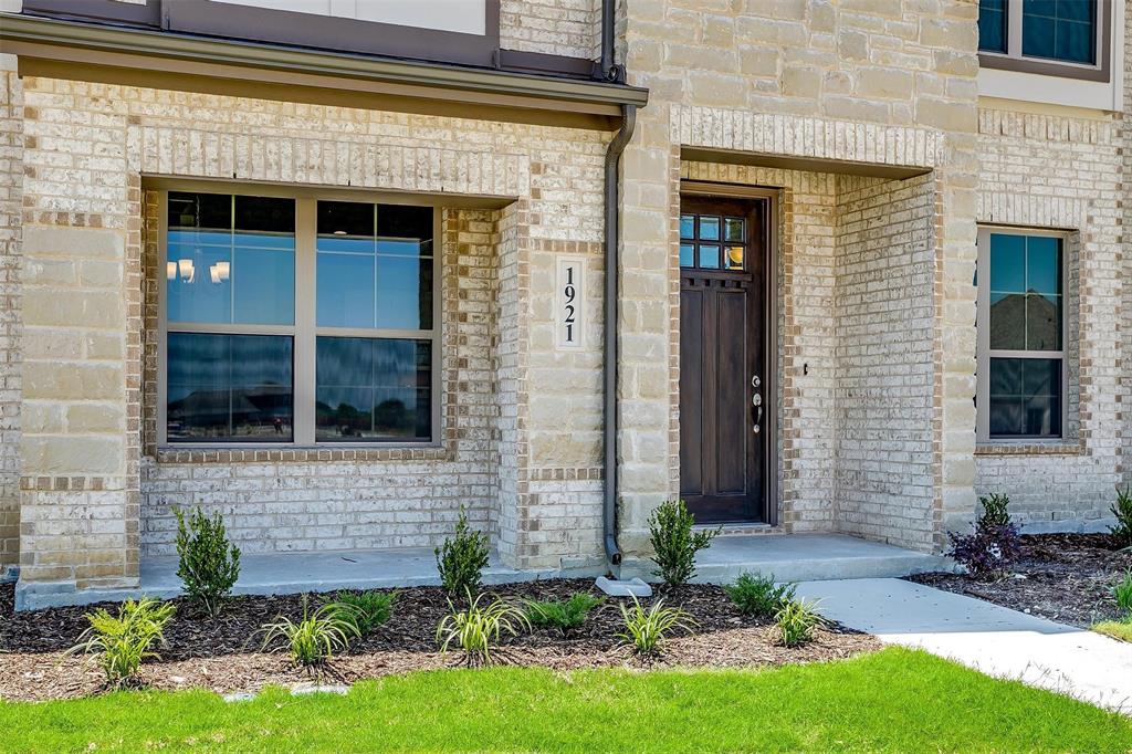 817 HOmeplace Circle