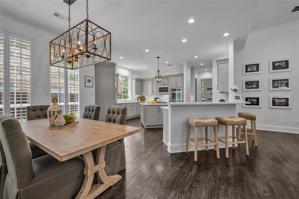 5085 Shoreline Drive