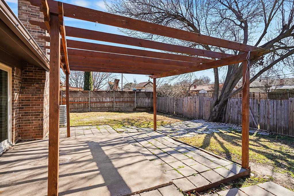 6204 Brookside Drive