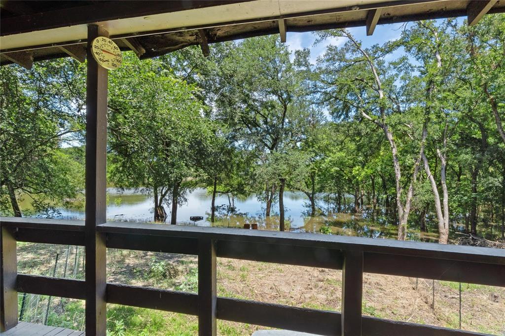 158 Private Road 481