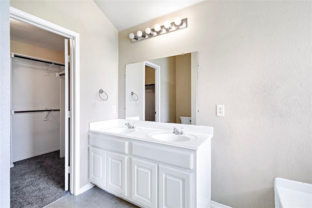 Sendera Ranch - Residential