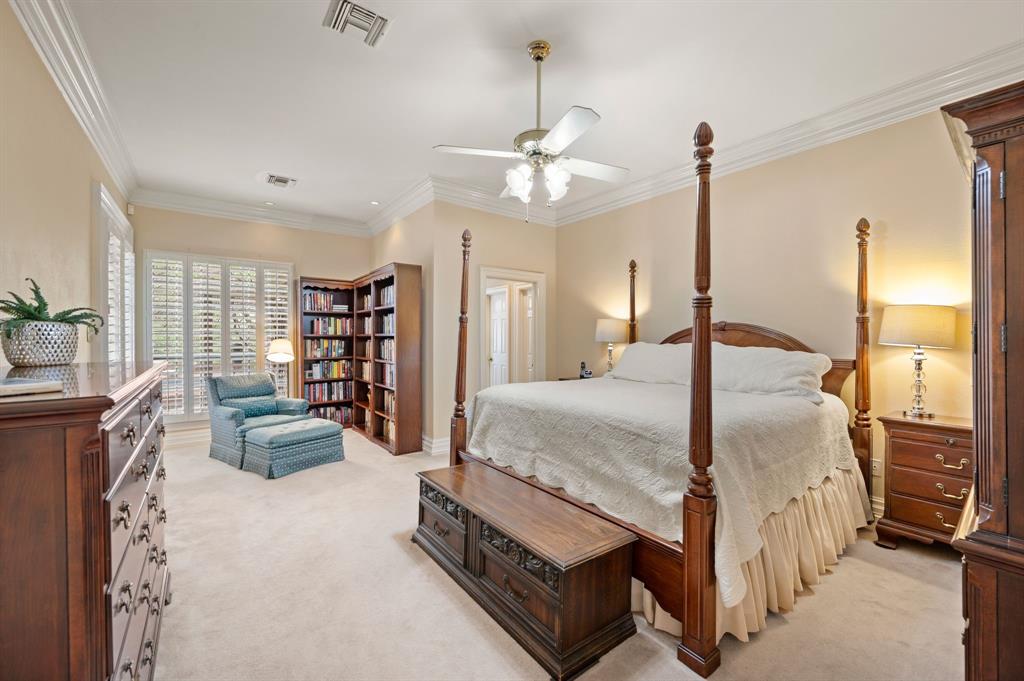 Woodland Hills Colleyville - Residential