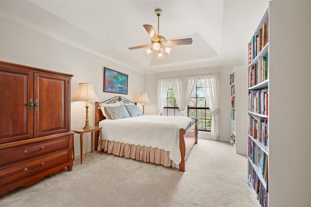 Woodland Hills Colleyville - Residential