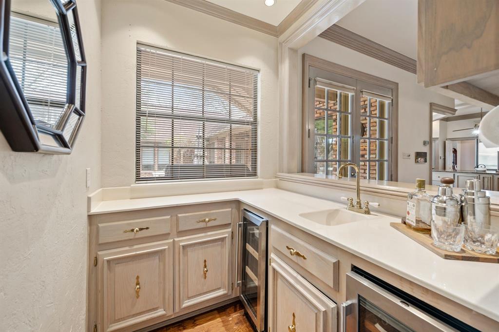 Woodland Hills Colleyville - Residential