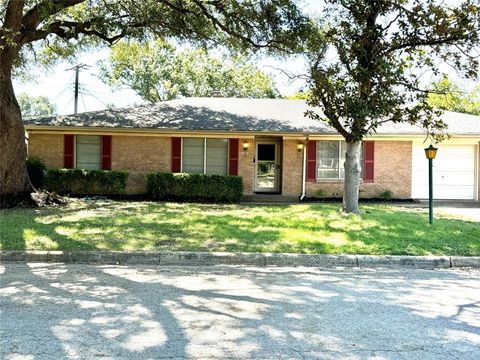 A home in Fort Worth