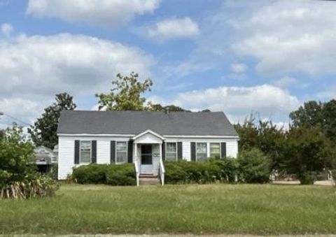 3814 Lakeshore Drive Shreveport LA 71109
