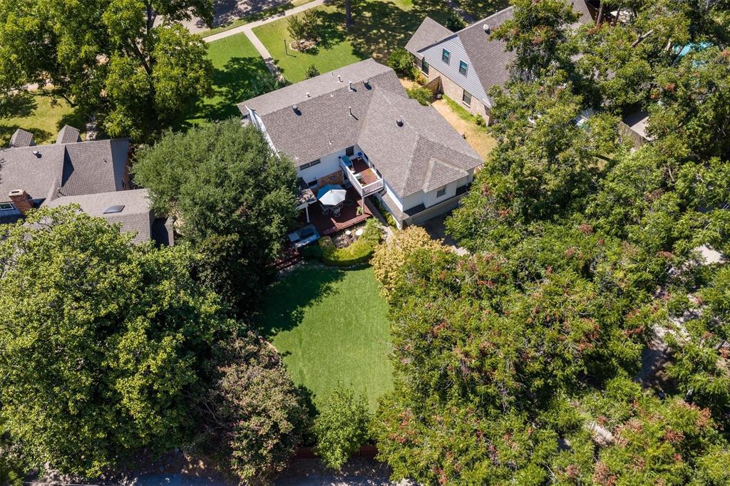 9908 Robin Hill Lane