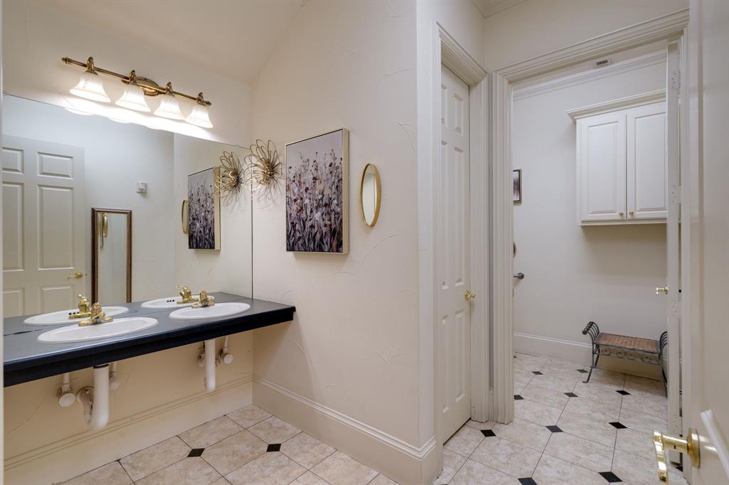 Flower Add - Commercial Sale