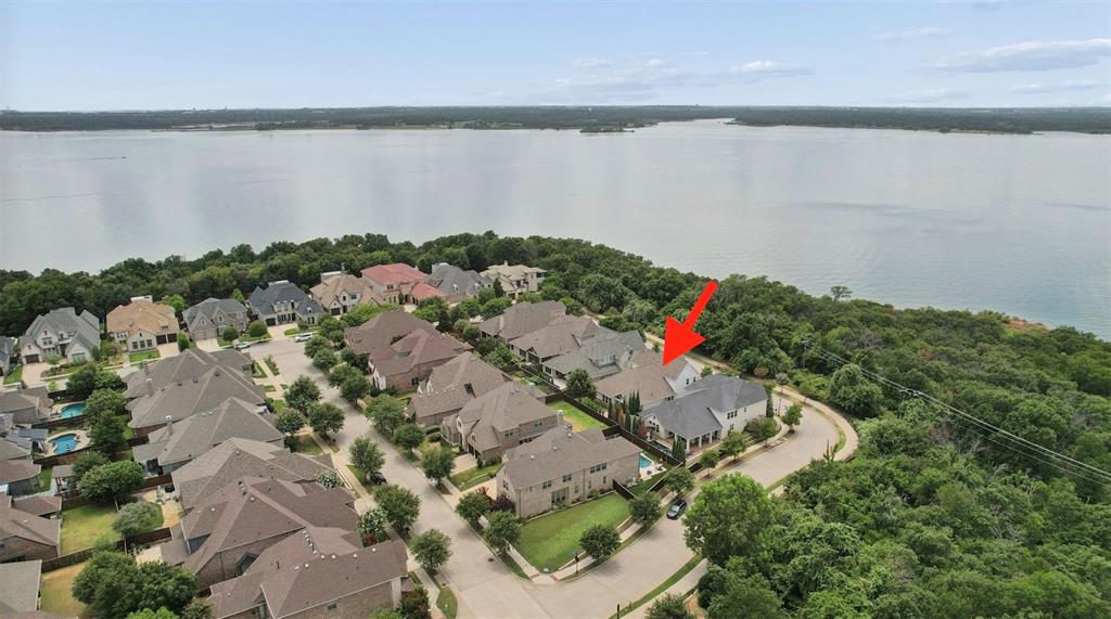 312 Hollow Way