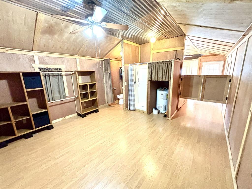 Unit 3, Frontier Shores - Residential