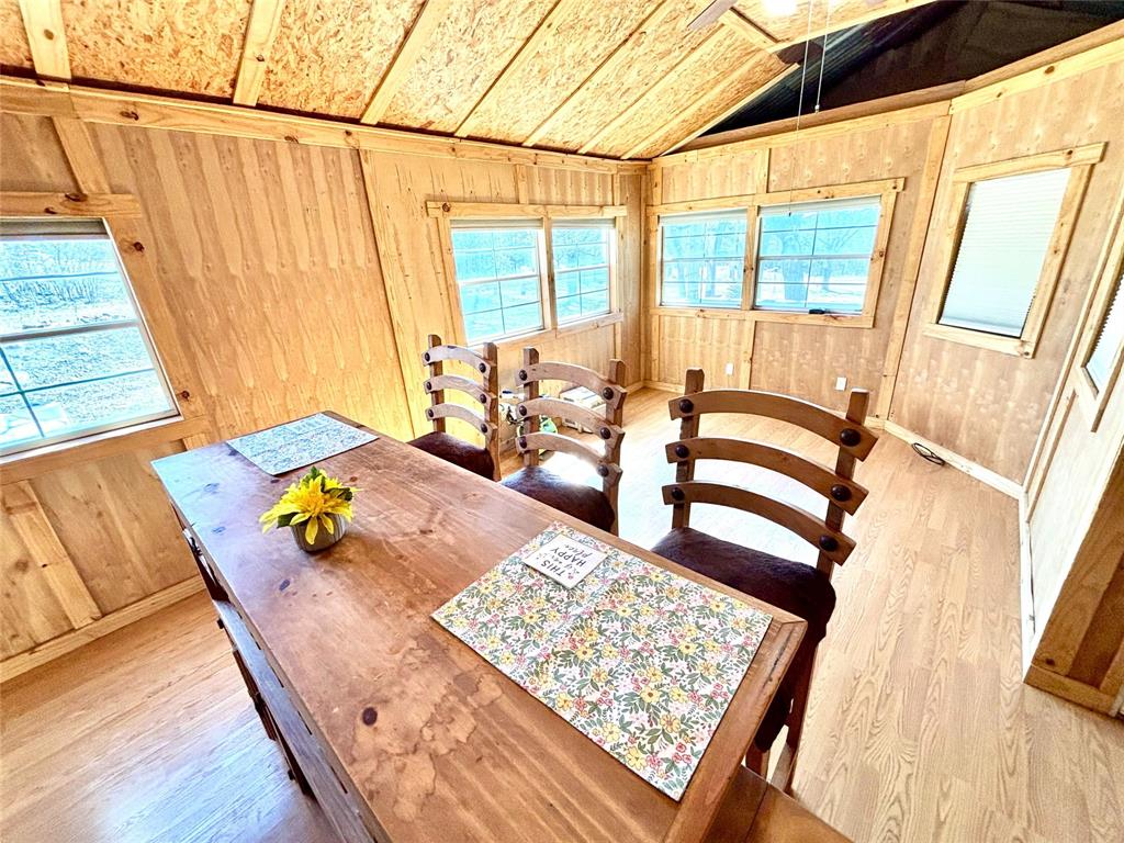 Unit 3, Frontier Shores - Residential