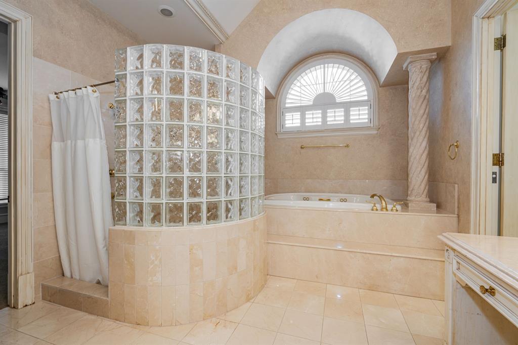 Oaks Of Buffalo Way - Residential