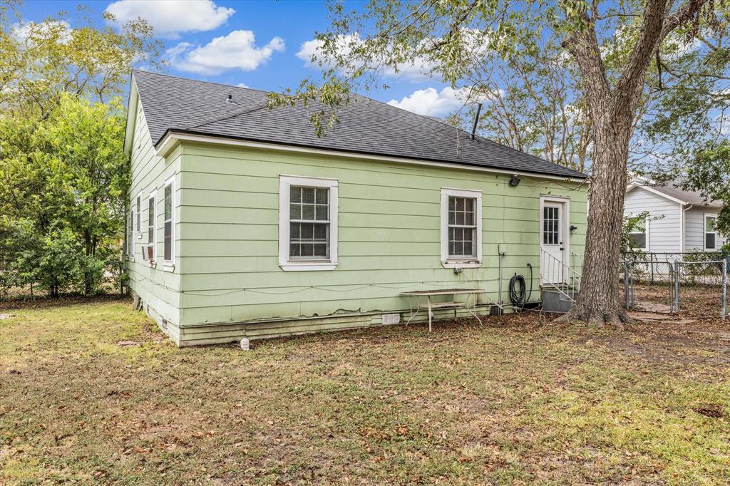 Mart Ot - Residential