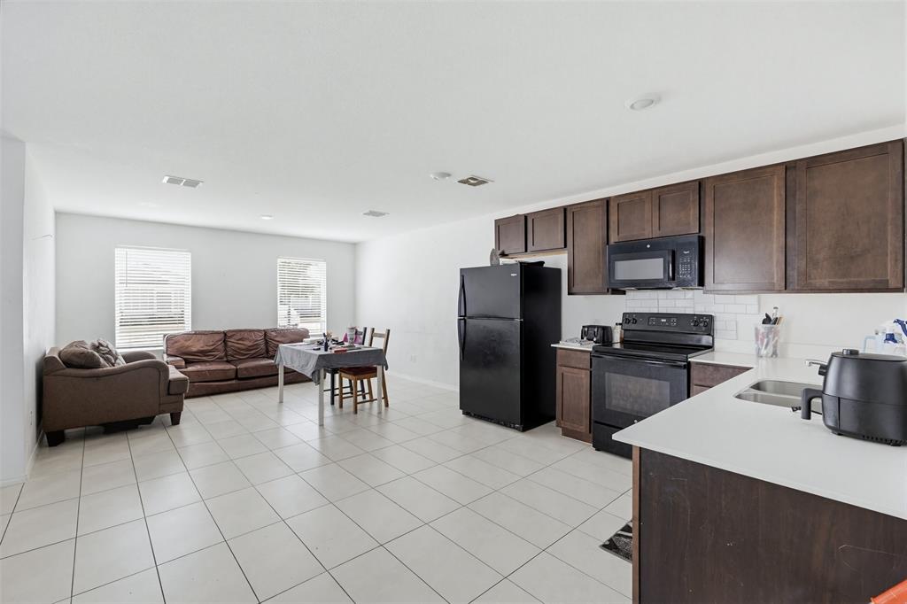 Risinger Court Condos - Residential