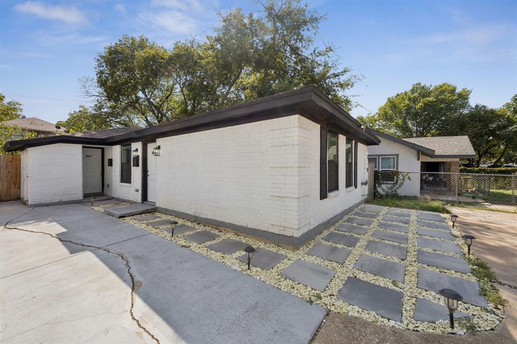 South Side Add - Residential Lease