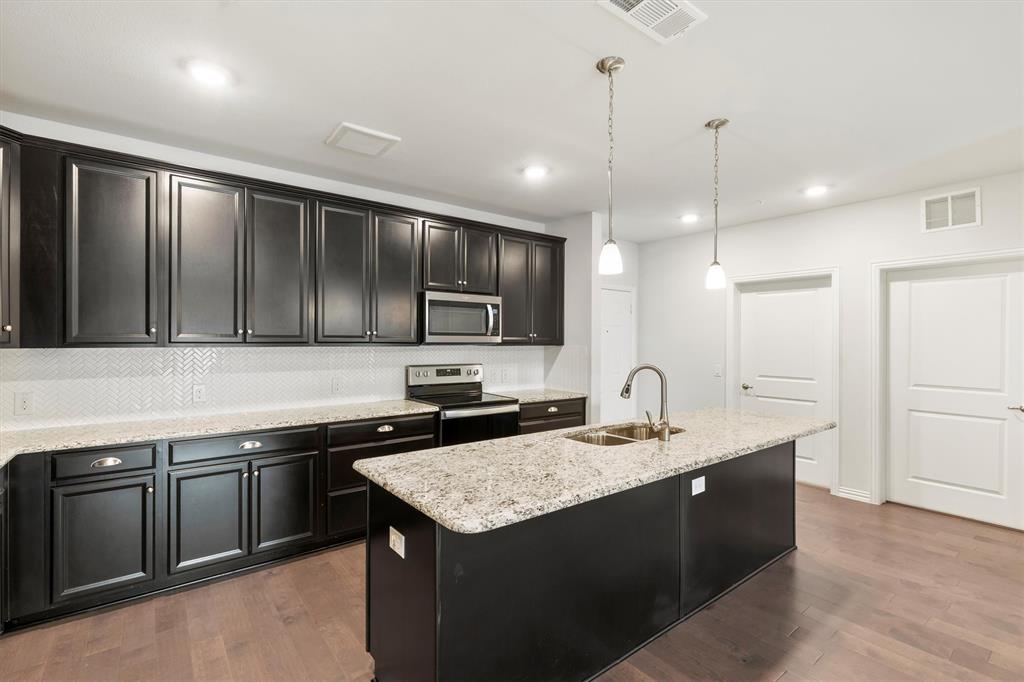 651 N Watters Road 7202