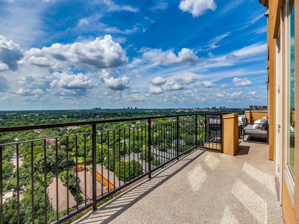 The Travis at Knox Condos - Residential