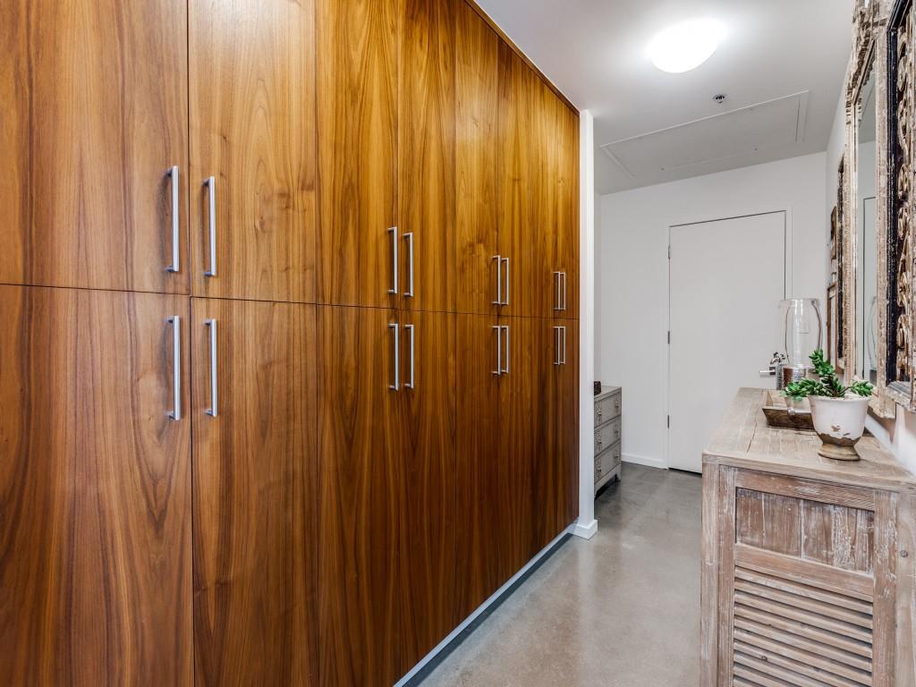 The Travis at Knox Condos - Residential