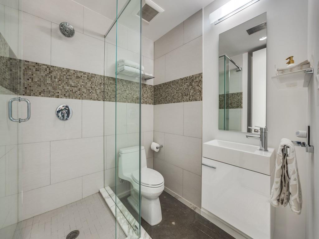 The Travis at Knox Condos - Residential