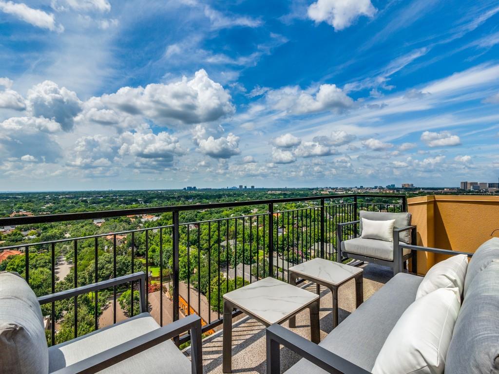 The Travis at Knox Condos - Residential