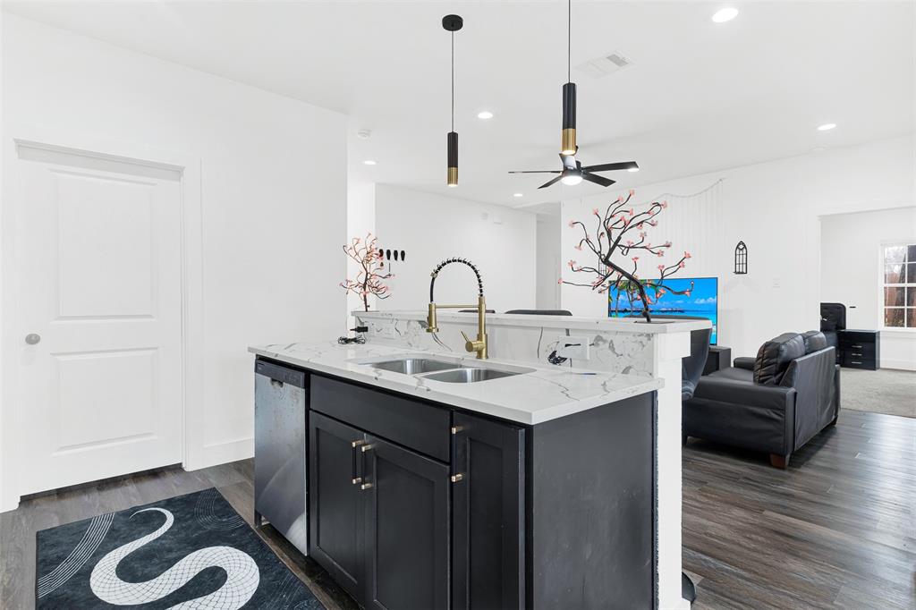 Camps 2nd Ave Add - Residential