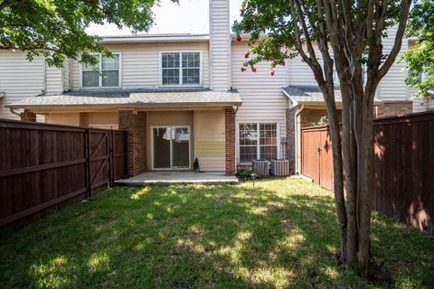 A home in Irving