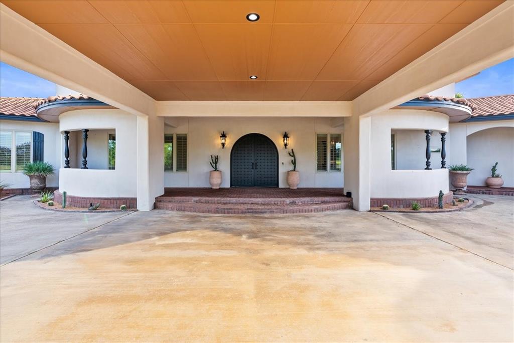 2108 W Sherman Drive